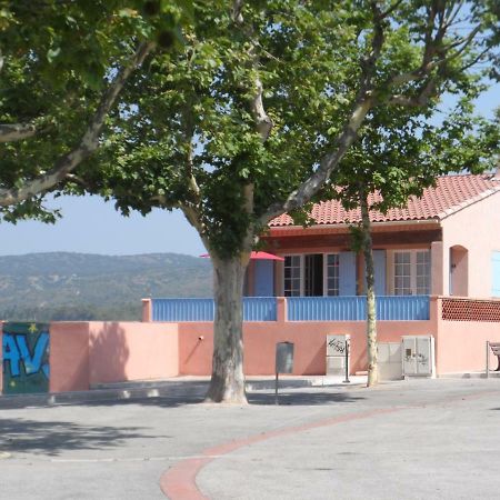 Place Du Chateau Pourrieres Exterior foto